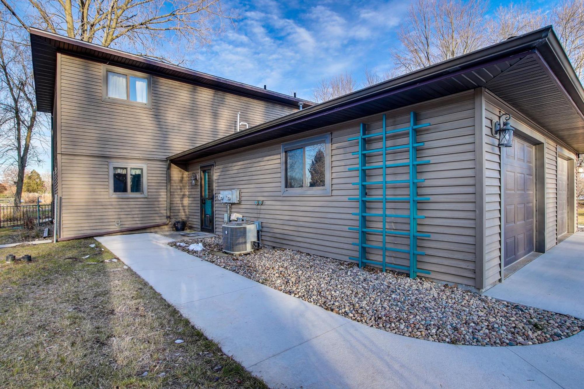 Cecil Vacation Rental Walk To Shawano Lake! Exterior photo